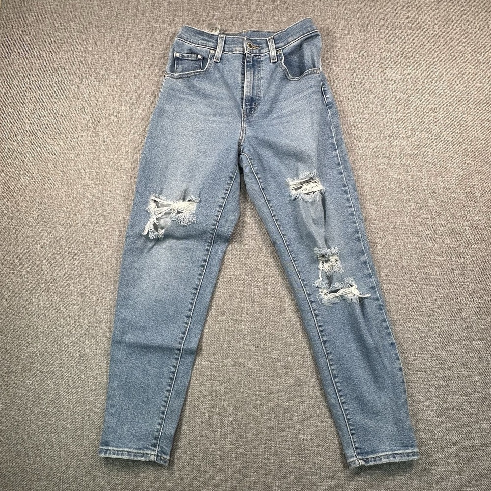 Levi's Women's SilverTab High-Waisted Mom Jeans Waist Size: 26